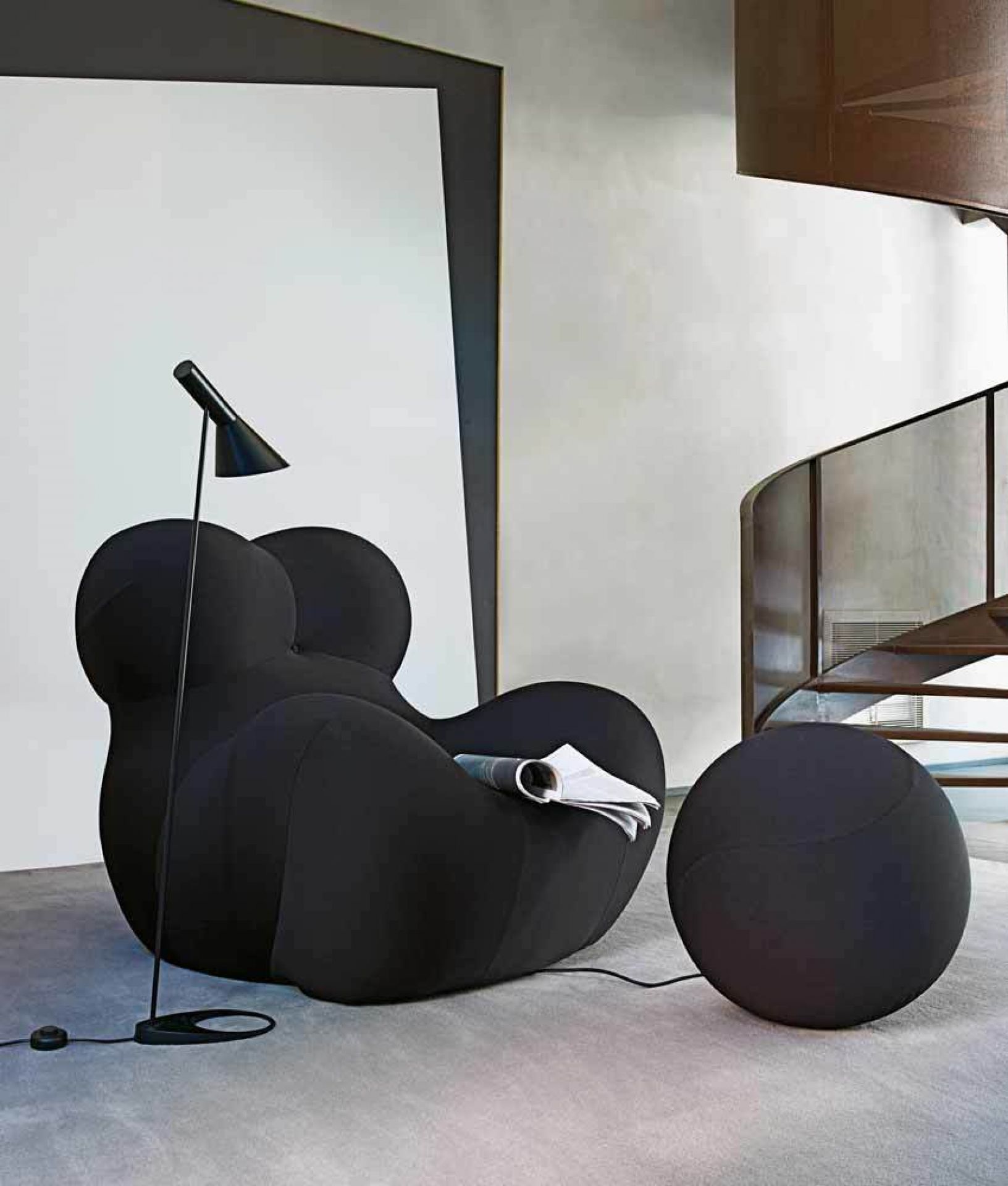 La Mamma UP5 and UP6 Chair Soara Black Serie 2000 B B Italia